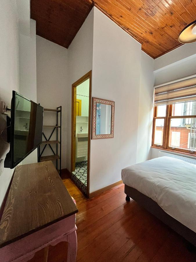 Dimora Kadikoey Hotel Istanbul Bagian luar foto