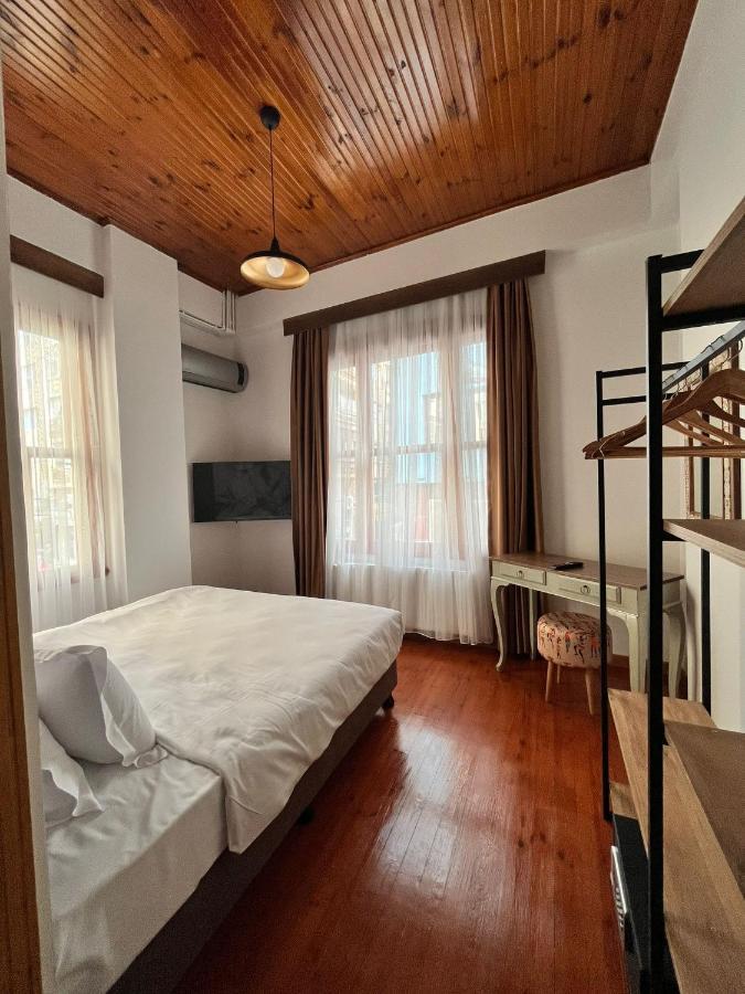 Dimora Kadikoey Hotel Istanbul Bagian luar foto