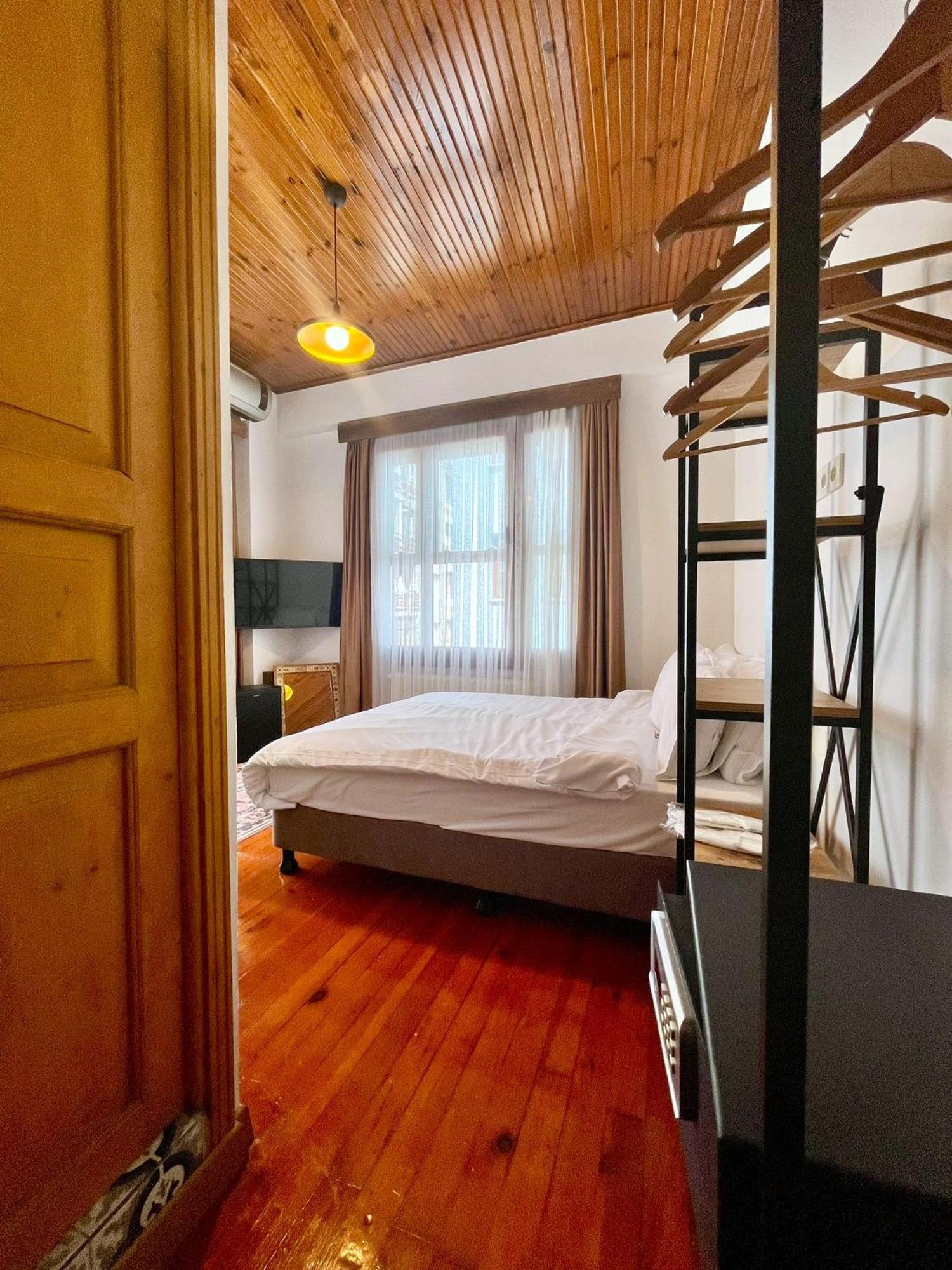 Dimora Kadikoey Hotel Istanbul Bagian luar foto